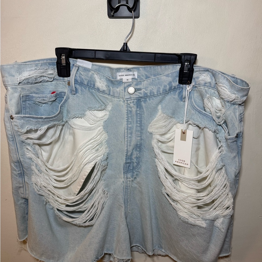 NEW…. Skims Distressed Light Blue Denim Shorts size 18